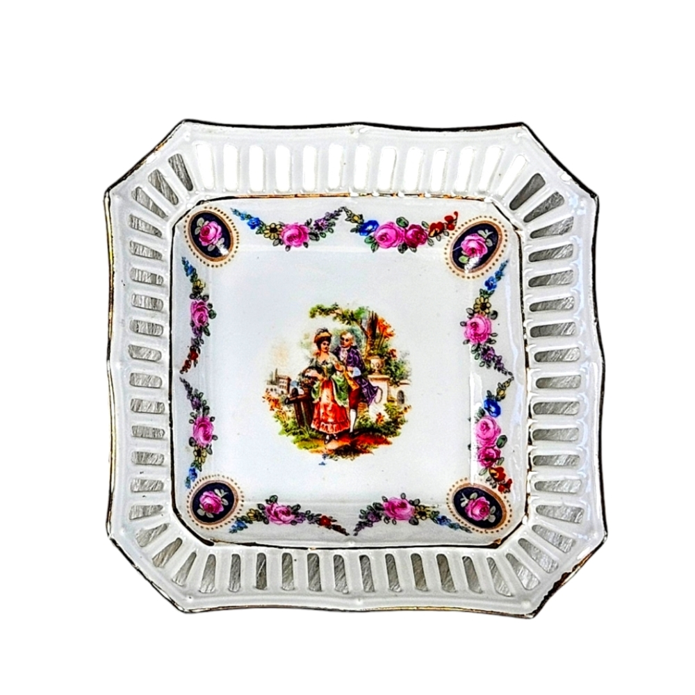 Gorgeous BAVARIA SCHUMANN Reticulated Candy Trinket Dish Courting Couple